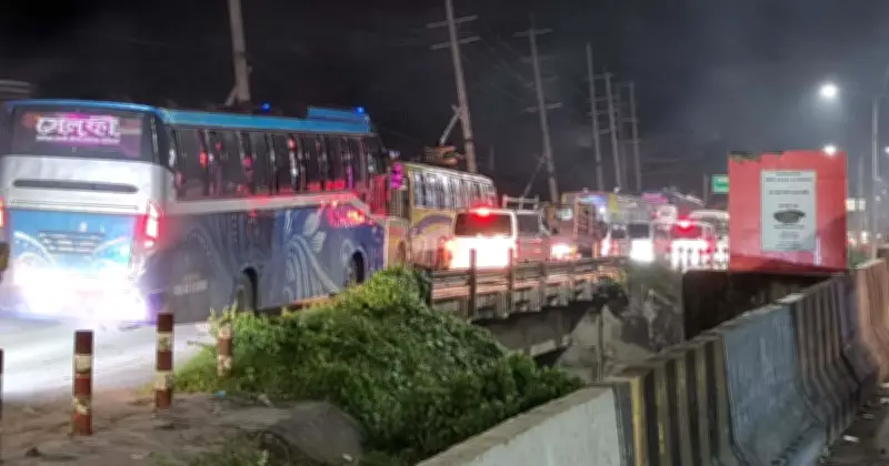 ঈদুল আজহায় সাভার-আশুলিয়ায় ঘরমুখো মানুষের ভিড়, যানজট