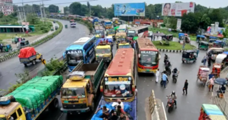 ঢাকা-টাঙ্গাইল-যমুনা সেতু মহাসড়কে ৬০ কিমি যানজট, ভোগান্তি চরমে