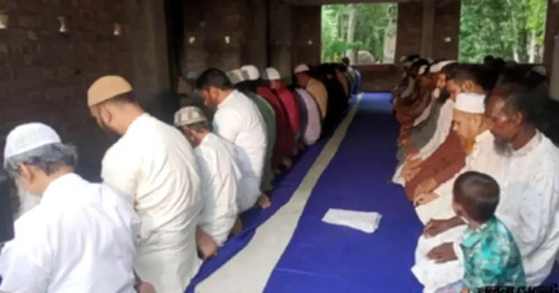 সৌদি আরবের সাথে মিল রেখে সাতক্ষীরায় ঈদুল আজহা উদযাপন