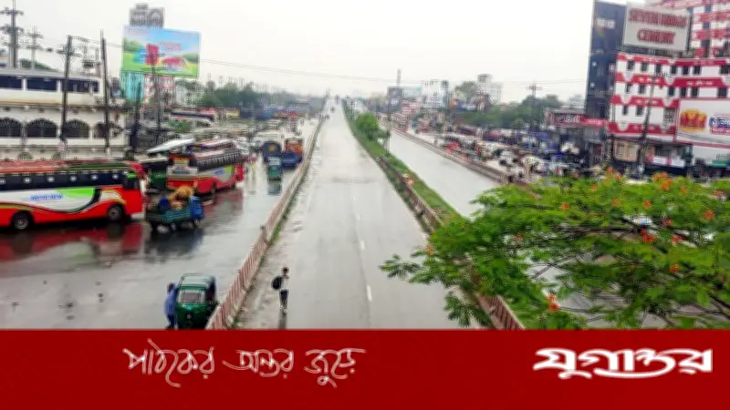 ঢাকা-চট্টগ্রাম মহাসড়ক ফাঁকা, ঈদে স্বস্তিতে ঘরমুখো মানুষ