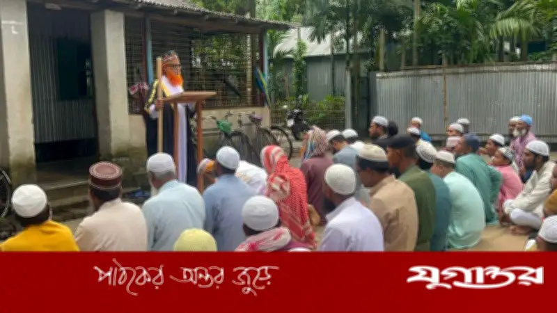 কুড়িগ্রামে মধ্যপ্রাচ্যের সঙ্গে মিল রেখে ঈদুল আজহার নামাজ সম্পন্ন