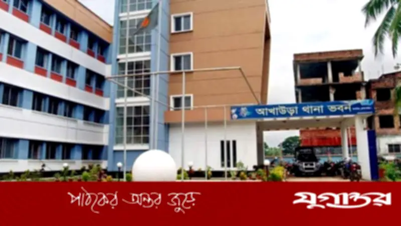 গ্রেপ্তার এড়াতে পুলিশের সামনে বিষপান মাদক আসামির