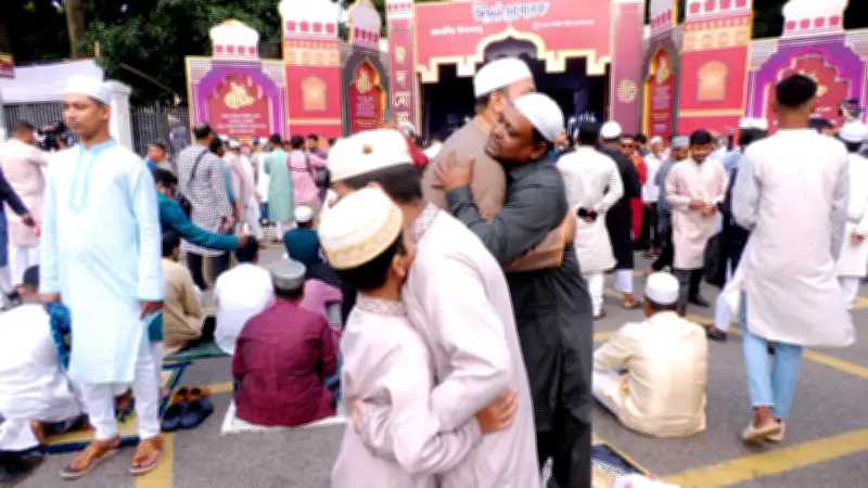 ঢাকায় বায়ুদূষণে বিশ্বে দ্বিতীয় অবস্থানে বাংলাদেশ