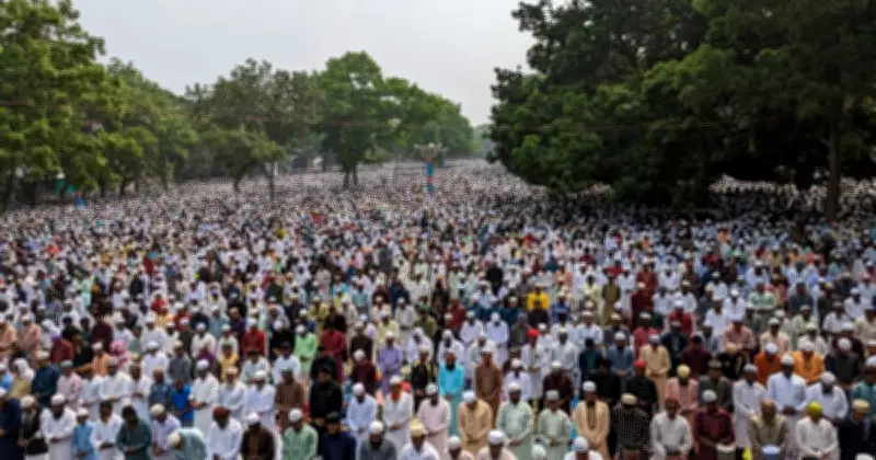 শোলাকিয়ায় ১৯৯তম জামাত, বৃষ্টি উপেক্ষা করে লাখো মানুষের অংশগ্রহণ