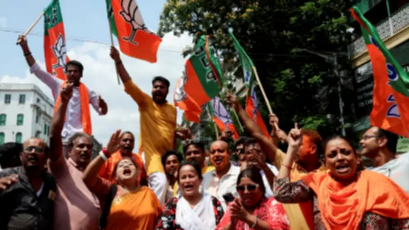 ভারতে হিন্দুত্ববাদের উত্থান: বাংলাদেশের জন্য উদ্বেগ ও চ্যালেঞ্জ