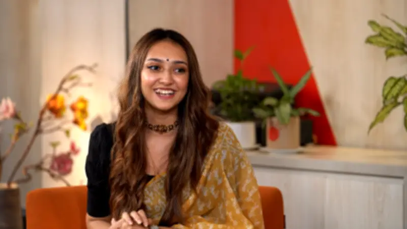 জিৎ-কোয়েলের নতুন সিনেমা ‘মানিকবাগানের’ টিজার মুক্তি