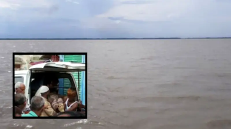 যমুনায় ডুবে যুবকের মৃত্যু, ট্রেন লাইনচ্যুত, রেল যোগাযোগ বিচ্ছিন্ন
