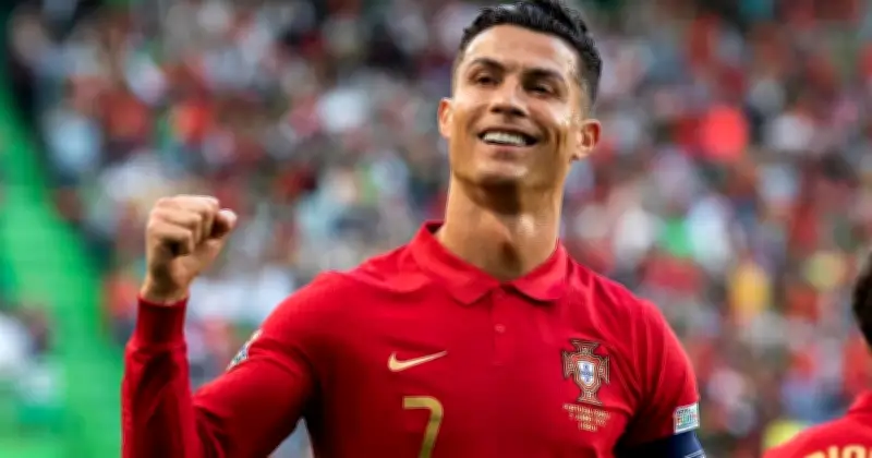 রোনালদোকে নিয়ে বড় ঘোষণা পর্তুগাল কোচের, ২০৩০ বিশ্বকাপেও খেলবেন