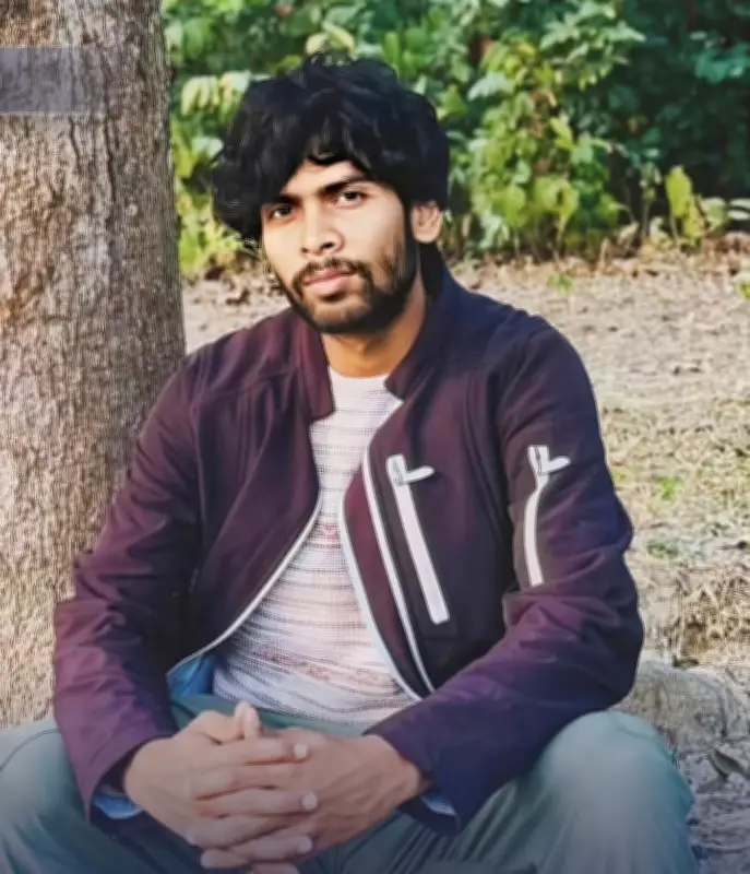 গাজীপুরে পুকুরের পানিতে ডুবে তরুণের মৃত্যু