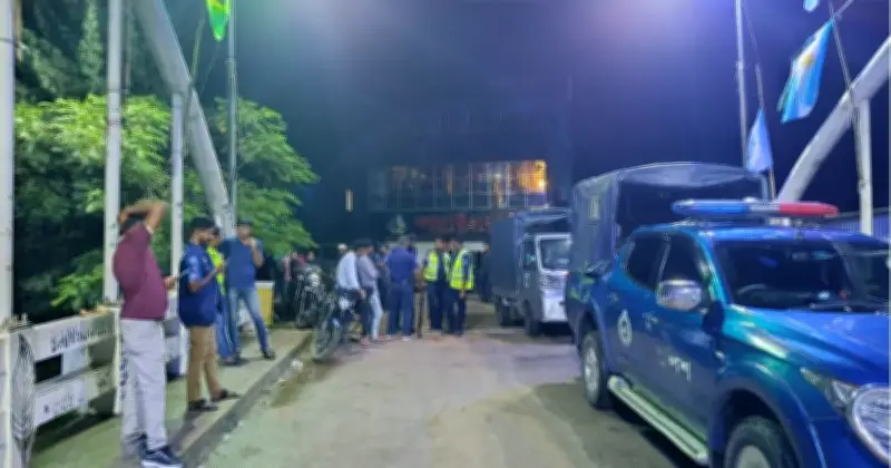 শরীয়তপুরে চটপটির দোকান নিয়ে সংঘর্ষ, অর্ধশত ককটেল বিস্ফোরণ