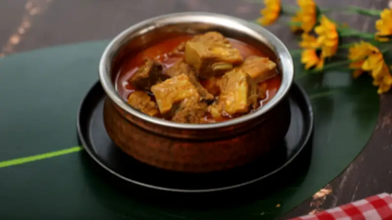 কাঁচা কাঁঠালে গরুর মাংসের রেসিপি: স্বাদে ভিন্নতা
