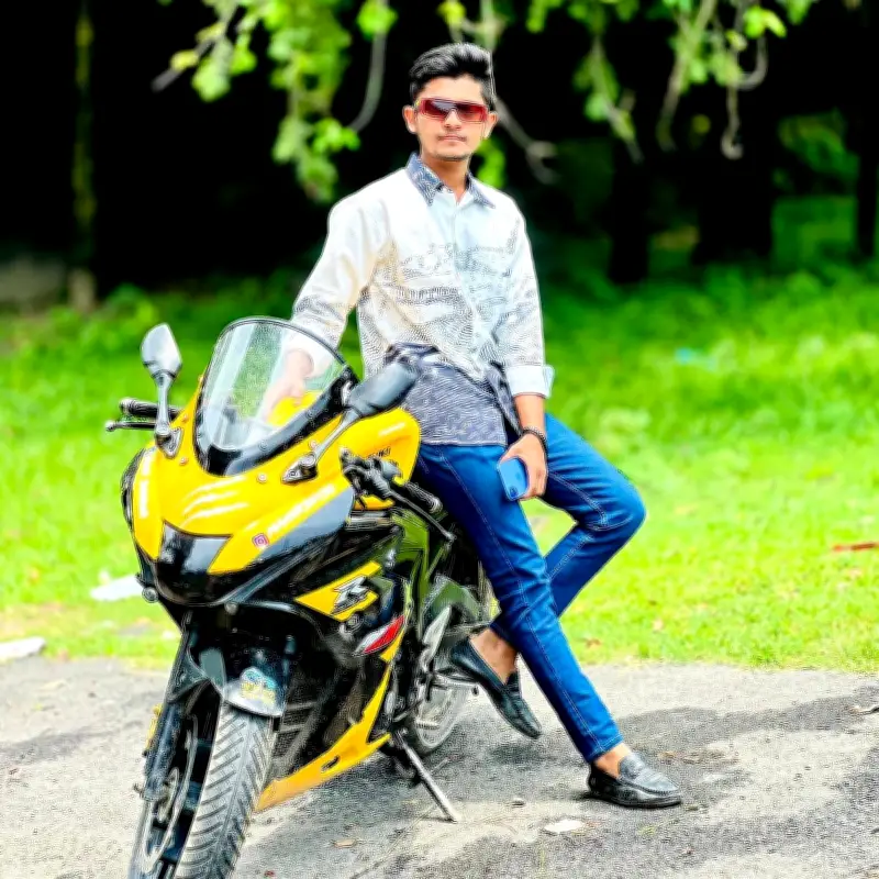 মোটরসাইকেলের জেদে বাবার কিনে দেওয়া ৪ মাসের মাথায় ছেলের মৃত্যু