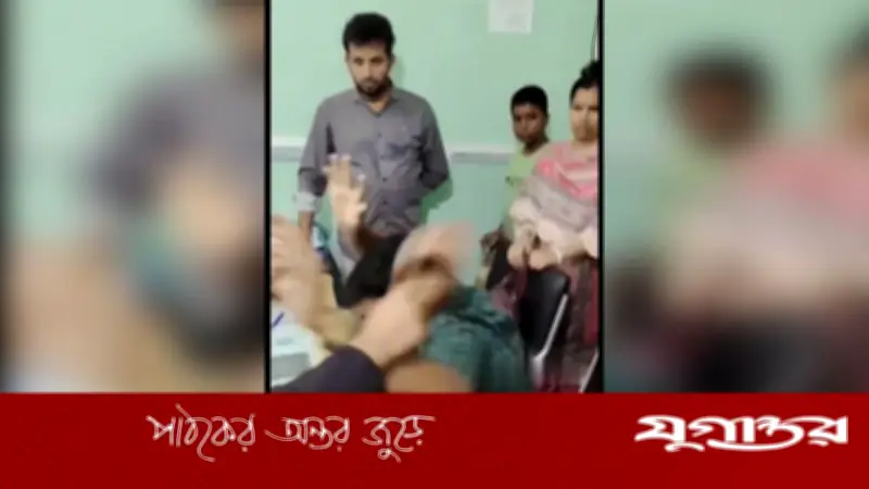 বগুড়ায় এনসিপি নেতাকে জুতাপেটা, ছাত্রী ও নারী শিক্ষকদের উত্ত্যক্তের অভিযোগ