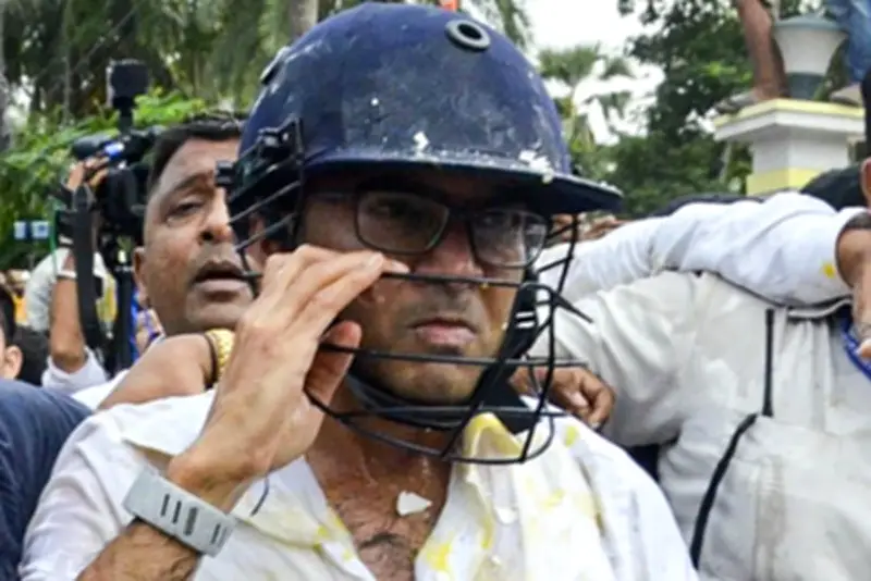 ভারতের কাশ্মীরে সেনা অভিযানে ২ জঙ্গি নিহত