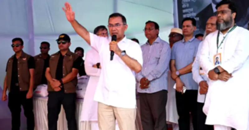 ঢাকা পরিচ্ছন্ন রাখতে নগরবাসীর সচেতন হওয়ার আহ্বান প্রধানমন্ত্রীর
