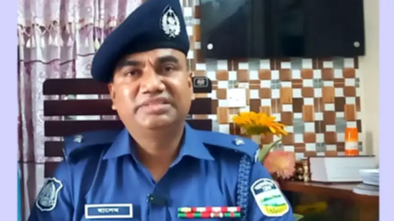 পুলিশের চাকরি ওয়ান কাইন্ড অব বিজনেস: অডিও ভাইরালের পর ওসি প্রত্যাহার