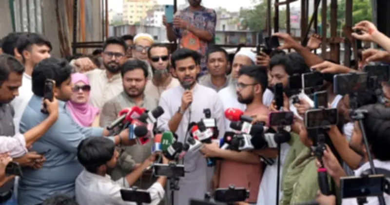 কালশী স্লামে অগ্নিকাণ্ডে রাজনৈতিক ষড়যন্ত্রের সম্ভাবনা উড়িয়ে দেননি আসিফ মাহমুদ