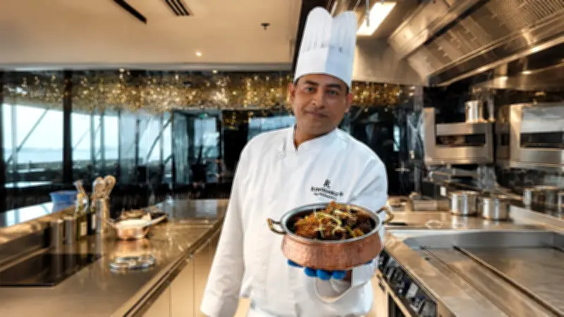 মায়ের হাতের বিফ কোরমার স্মৃতি ভোলেন না শেফ কায়সার