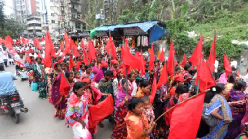 চট্টগ্রামে নানা আয়োজনে মহান মে দিবস পালিত, শ্রমিক অধিকারের দাবি