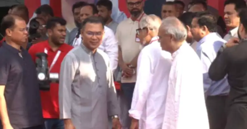 নয়াপল্টনে শ্রমিক দলের সমাবেশে প্রধানমন্ত্রী তারেক রহমানের যোগদান