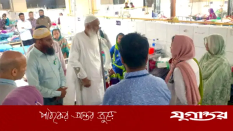 অসুস্থ হজযাত্রীর খোঁজে কুর্মিটোলা হাসপাতালে ধর্মমন্ত্রী