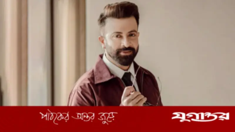 শ্রমিক দিবসে নেপথ্যকর্মীদের শ্রদ্ধা জানালেন শাকিব খান
