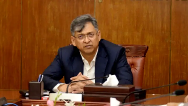 স্বরাষ্ট্রমন্ত্রী: পুলিশে দুর্নীতির প্রমাণ পেলে কঠোর ব্যবস্থা