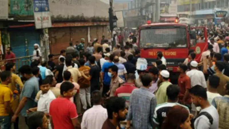 গুলিস্তানে আগুন নিয়ন্ত্রণে চীন-ভারত থেকে ৫৩ হাজার টন ডিজেল আসছে