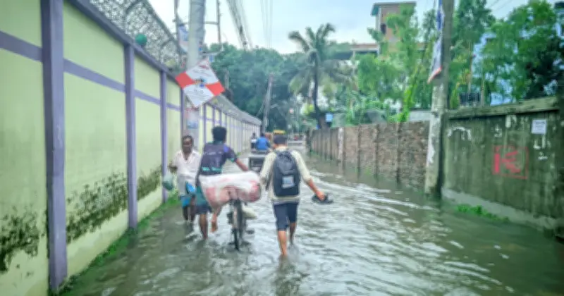 রংপুরে টানা বৃষ্টিতে জলাবদ্ধতায় ৫ হাজার পরিবার দুর্ভোগ