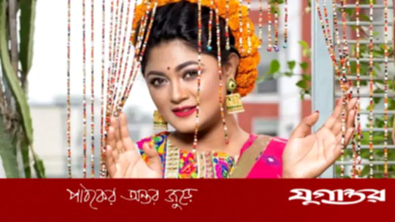 আজকে সবার মুখোশ ফাঁস করব: মৌসুমী হামিদ