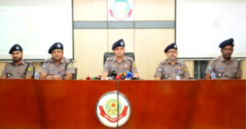 মিরপুরে প্রাথমিক শিক্ষা অধিদপ্তরের আগুন নাশকতা, গ্রেপ্তার ৩