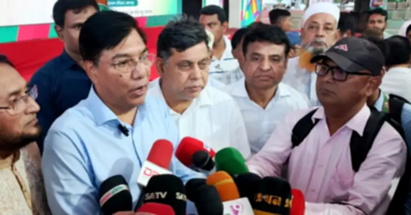 হজযাত্রীদের বিমান ভাড়া ১২ হাজার টাকা কমানো হয়েছে: প্রতিমন্ত্রী