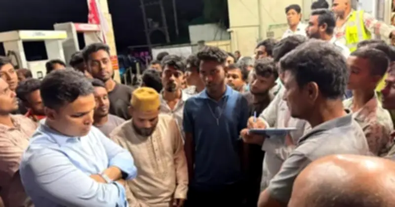 ত্রিশালে অবৈধ জ্বালানি তেল মজুত, আগুনে আটকা মজুতকারী, দণ্ড