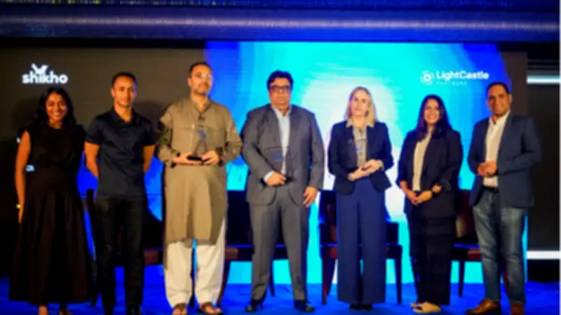 বাংলাদেশে বিনা মূল্যে এআই শিক্ষা কোর্স ‘থিঙ্ক এআই’ চালু