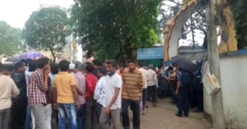 কুমিল্লায় বিএনপি নেতা রেজাউল কাইয়ুম পুলিশ আটক