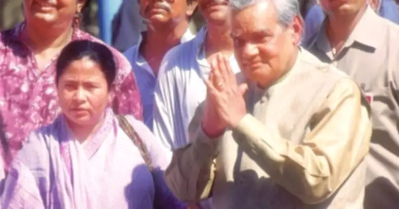 বাংলায় বিজেপির ঐতিহাসিক জয়ের সম্ভাবনা: বাজপেয়ীর স্বপ্নপূরণের পথে দল