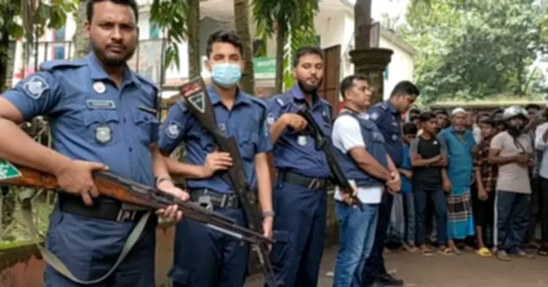 বাংলাদেশে জঙ্গি হামলার আশঙ্কায় সর্বোচ্চ সতর্কতা