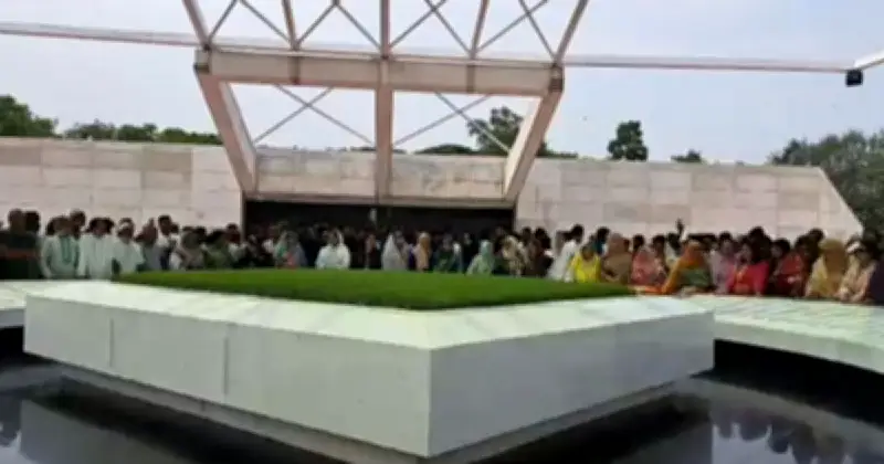 বিএনপির নারী এমপিদের জিয়ার সমাধিতে শ্রদ্ধা