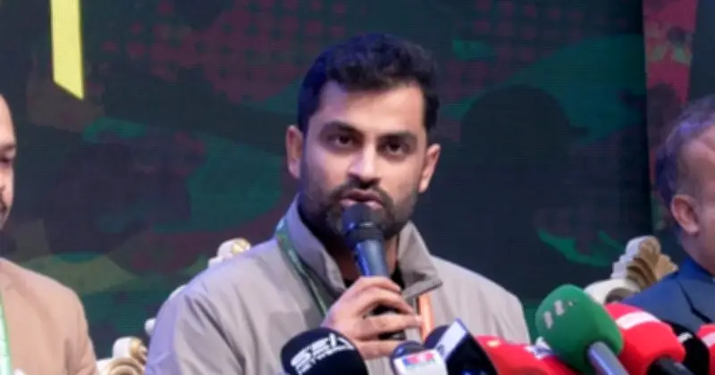 তামিমের ক্ষোভ: স্টেডিয়ামের টয়লেটে অনিয়ম, নারী পরিচ্ছন্নতাকর্মীদের বঞ্চনা