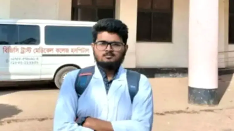 মেডিকেল কলেজ শিক্ষার্থীর মরদেহ উদ্ধার, সশস্ত্র বাহিনী গঠনে ডিসিদের নির্দেশনা