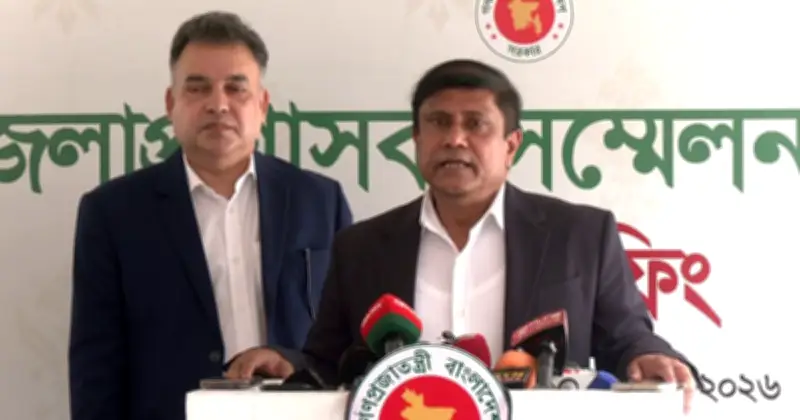 সামরিক বাহিনীকে জনমুখী ও সমন্বিতভাবে পরিচালনার ওপর জোর