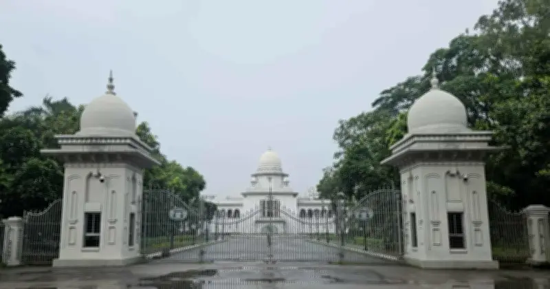 সুপ্রিম কোর্ট আইনজীবী সমিতি নির্বাচনে অংশ নিতে পদত্যাগ করলেন ডেপুটি অ্যাটর্নি জেনারেল