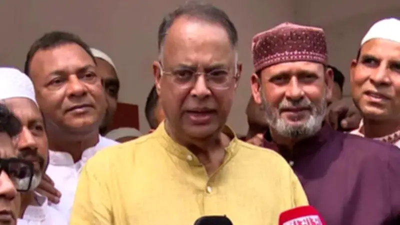 বিদ্যুৎমন্ত্রী: গ্রামে কোনো লোডশেডিং নেই; লঞ্চে অস্ত্র ও গাঁজাসহ যুবক আটক