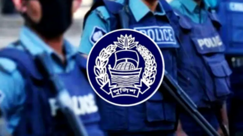 পুলিশে বড় রদবদল: ১২ জেলার এসপিসহ ৩৯ কর্মকর্তা বদলি