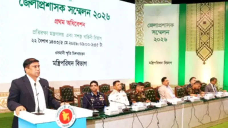 প্রধানমন্ত্রীর উপদেষ্টা: সুদৃঢ় সিভিল-মিলিটারি সম্পর্ক অপরিহার্য