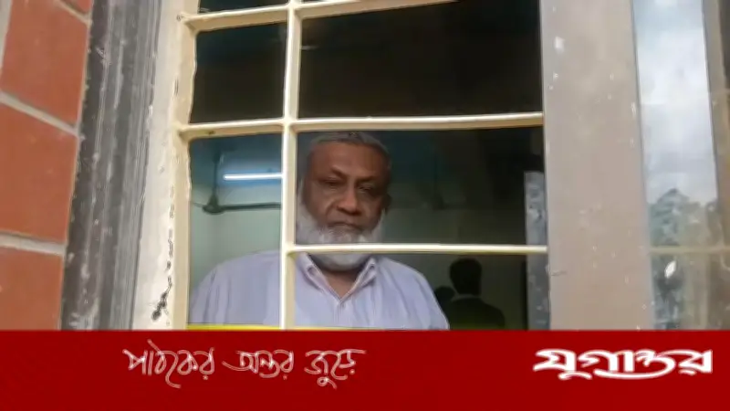 পবিপ্রবিতে কমিশন না পেয়ে পিডিকে অবরুদ্ধের অভিযোগ ছাত্রদলের বিরুদ্ধে