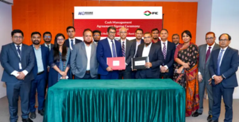 আইএফআইসি ব্যাংক-আকিজ রিসোর্সের ক্যাশ ম্যানেজমেন্ট চুক্তি