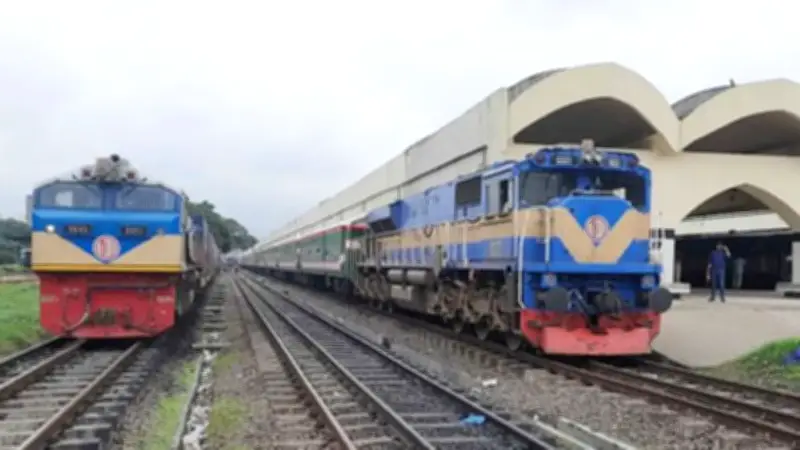 ঈদযাত্রায় ১০ জোড়া স্পেশাল ট্রেন, পশ্চিমবঙ্গে শুদ্ধি অভিযান, ইউক্রেনে ২৬ নিহত
