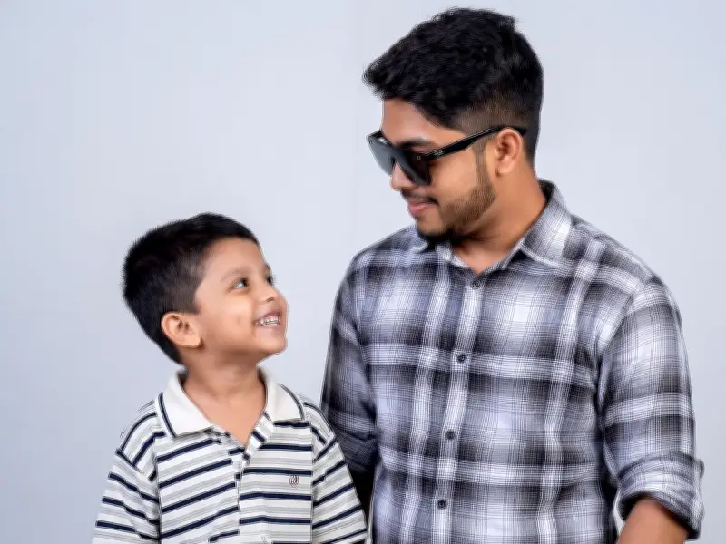ইনস্টাগ্রামে ভাইরাল ‘মিট ইয়োর ইয়াঙ্গার সেলফ’ ট্রেন্ড