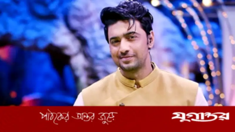 তোপের মুখে দেব, প্রকাশ্যে 'চোর' স্লোগান
